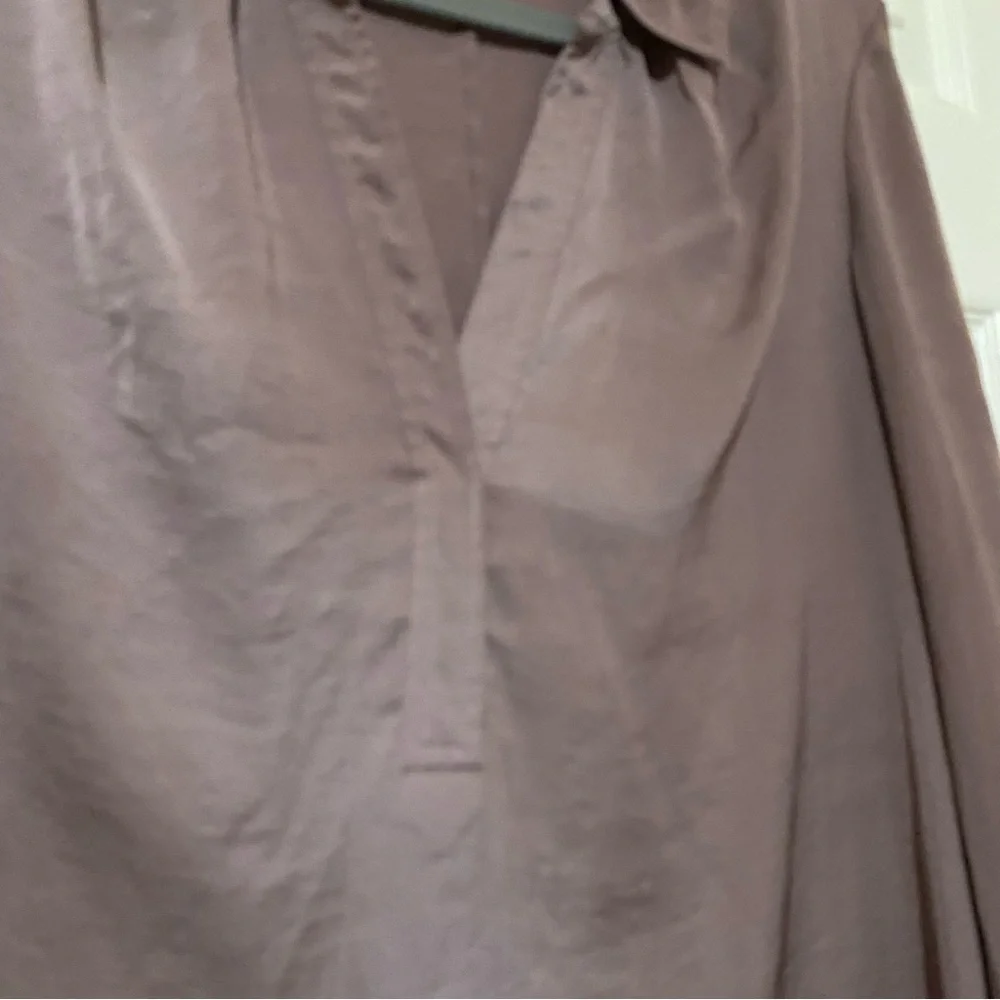Loft V-neck tunic - Picture 2 of 13